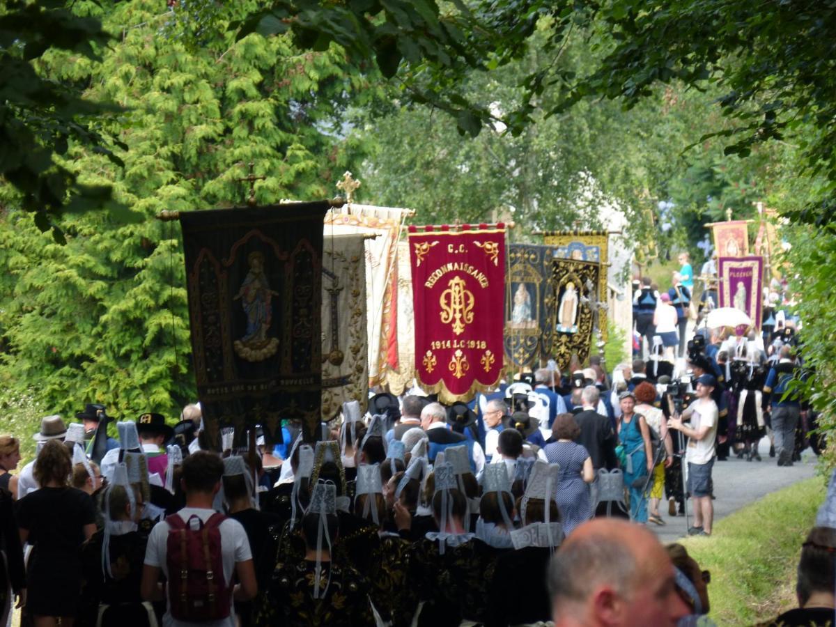 Gite De Caractere Loperec Bagian luar foto